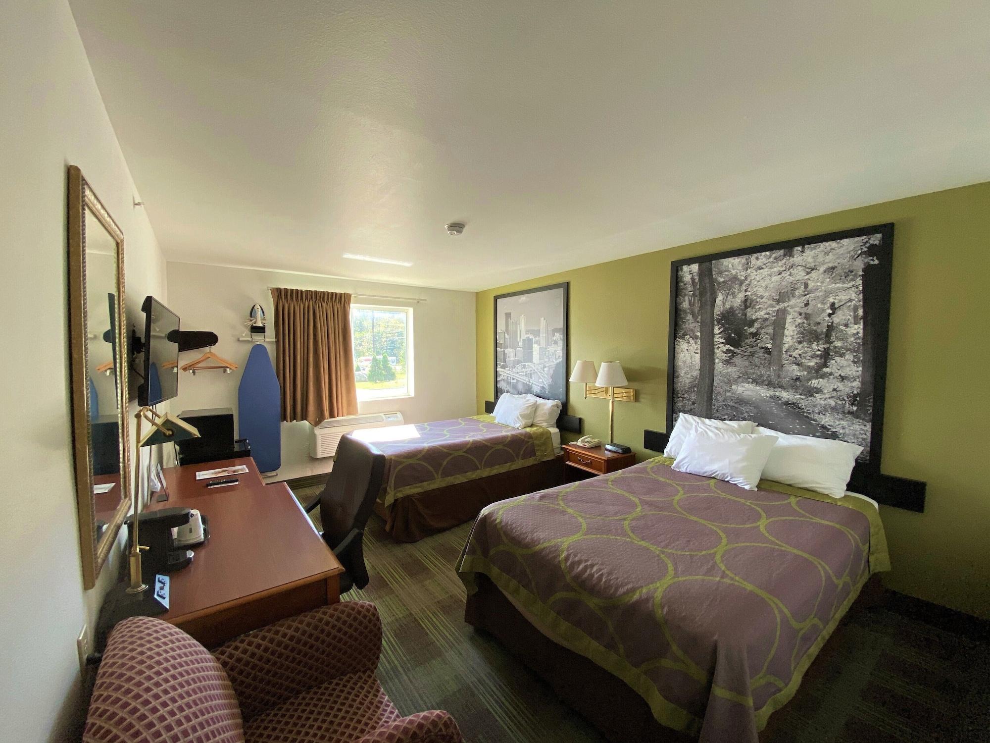 Hotel Super 8 By Wyndham Pittsburgh/monroeville