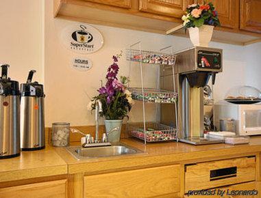 Hotel Super 8 By Wyndham Pittsburgh/monroeville
